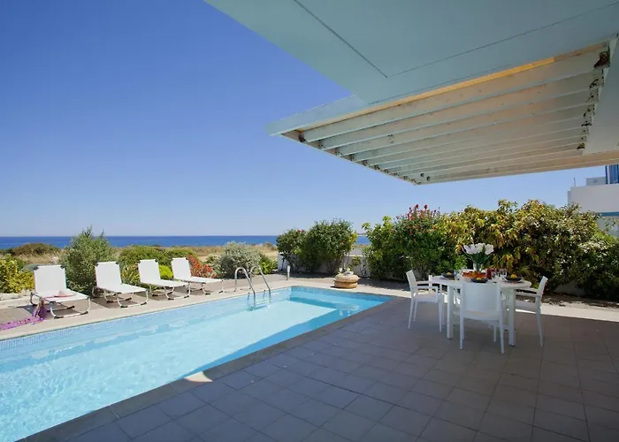 Seafront Melissa Villa *