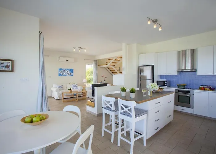 Villa Seafront Melissa