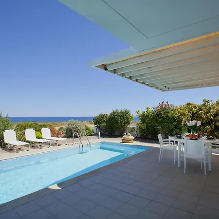 Seafront Melissa Villa *