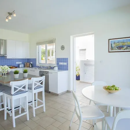 Villa Seafront Melissa