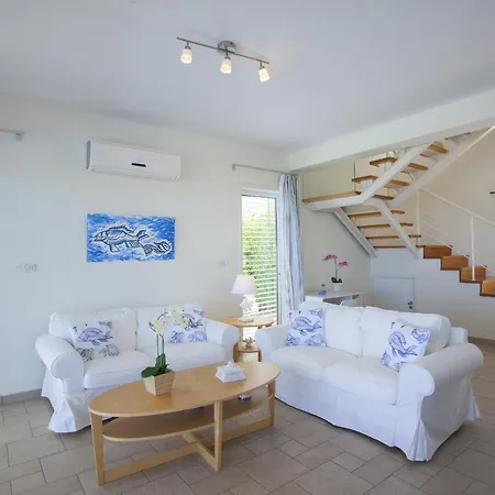 Seafront Melissa Villa *